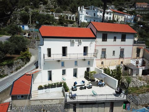 Blue View Luxury Rooms