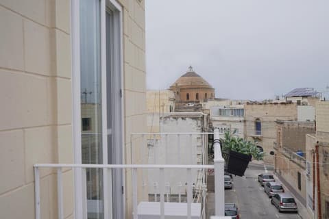 Your Modern Comfort Home in Malta