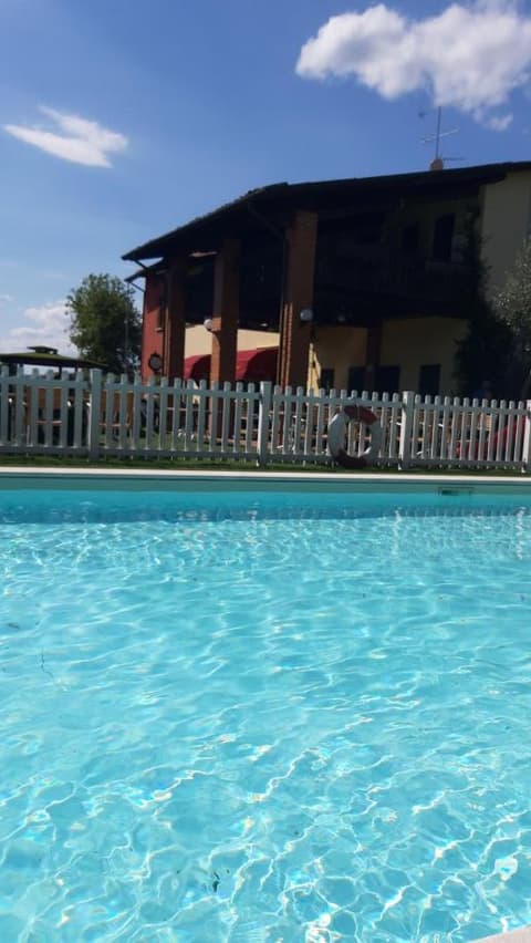 Manuela Le Quattro Coppe