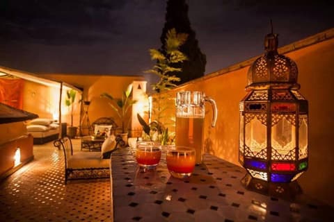 Riad Mounlight, 