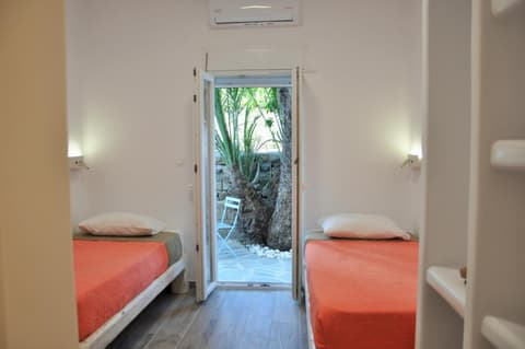 Alexandra Suites & Rooms - MYKONOS PORT