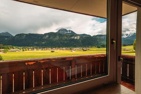 Hahnenkamm Hostel
