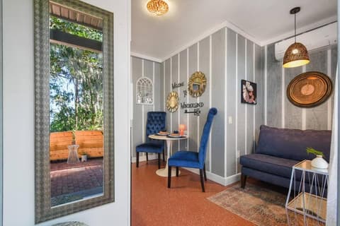 Spring-Fed Lake King Suite Pet Friendly