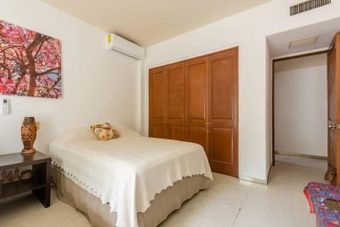 Stunning condo in excellent location