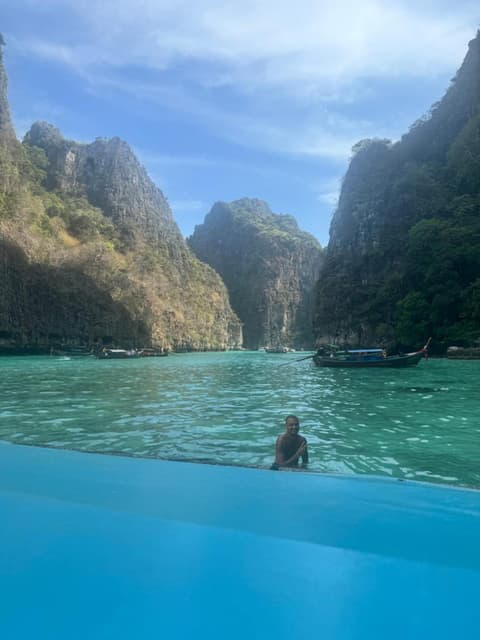 Hack Patong Beach Hotel