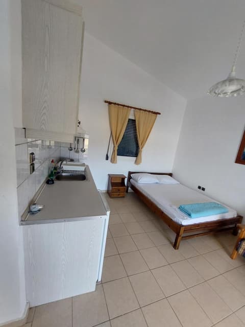 Seaview Saravari Studios, 