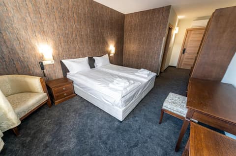 Hotel Domenic PARKING