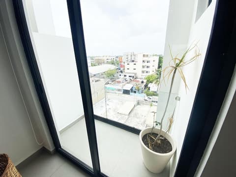 Estudio con rooftop cerca de la playa y 5ta av