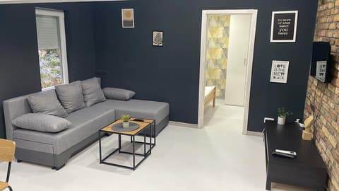 Hedonist-Boulevard Stayhouse