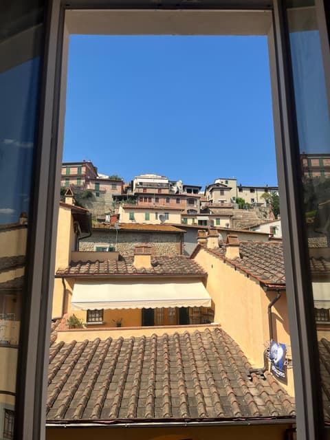 Casa nel borgo di Capraia