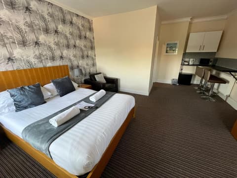 The New Brighton Hotel