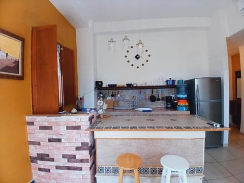 Casa Bahía 2 blocks Malecon Amaizing ocean view