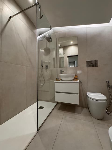 Space Tower Rooms