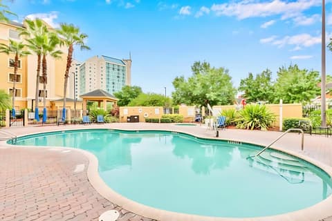 1BR Apartment near Disney w Pool Hot Tub Arcade