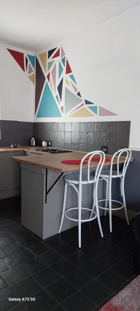 Happy Home Woodstock Apartment