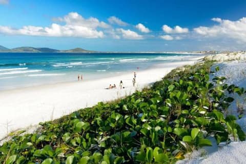 Ap Alecrim Praia do Forte Cabo Frio Pé na Areia3qt