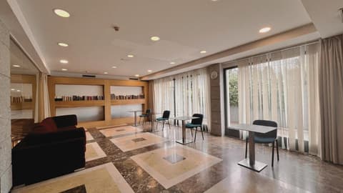 Hotel-Apartamentos Tartesos