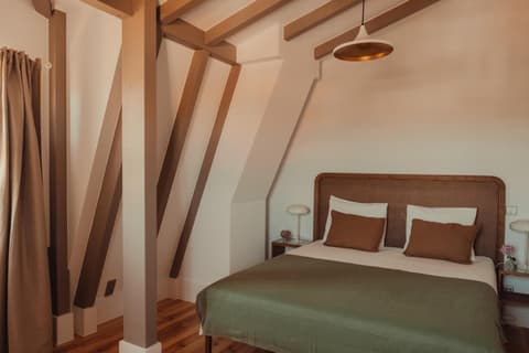 Collares Sintra Petit Palais, 