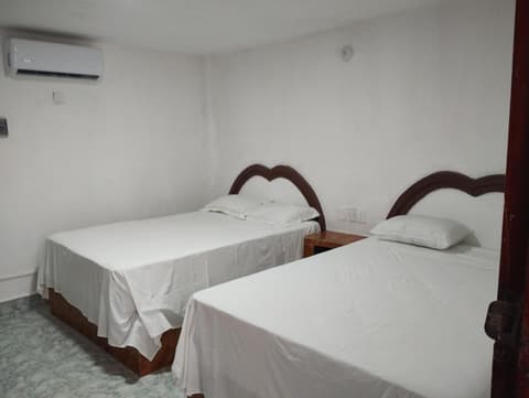 Casa de huespedes LOS SANTOS