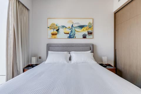 Knokey Luxury 1BR Apartments - 5 min walk to Burj Khalifa & Dubai Mall & Dubai Fountain