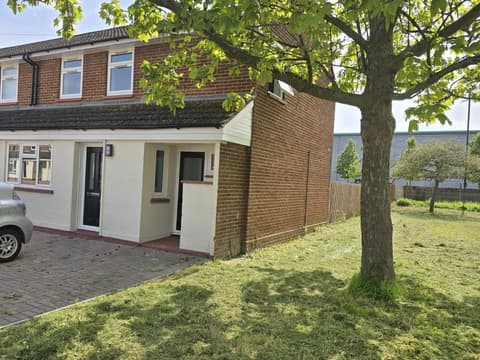 Heathrow, Hounslow, Beautiful Modern Home