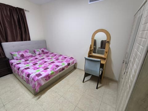 Rooms opposite mega mall in telephone shops roundabout flat no 203