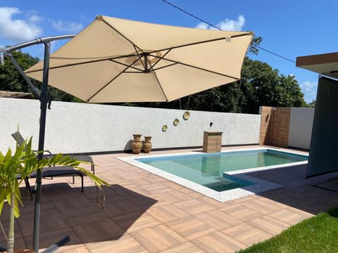 Linda Casa Guarajuba