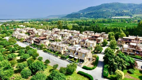 Pizzo Beach Club two bed Apartments 57F