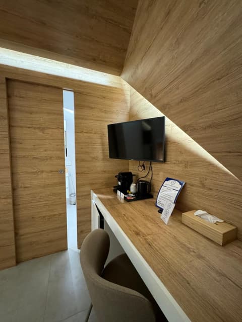 Space Tower Rooms