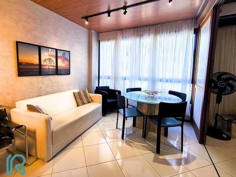 Flat Madison Plaza Pituba - Frente Mar com Wifi e Ar Condicionado