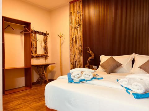 Arutha Resorts Ocho Lux by Eight Continents