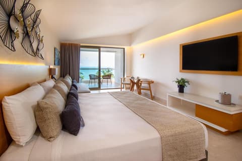 Sunset Plaza Beach Resort Puerto Vallarta All Inclusive, 