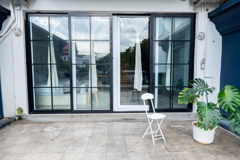 The Locals Bangkok Old Town