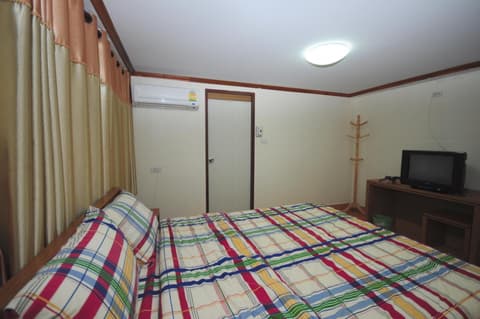 Phoonsab Hostel