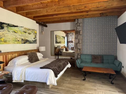 CasaBlanca Hotel