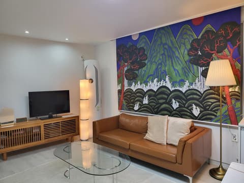Home in Seoul # near Central Seoul # Quiet 3BR # 5 person # 3F