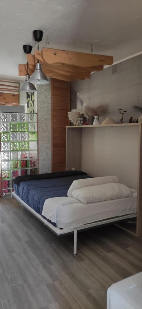 SALTILLO ALTO WHITE STUDIO