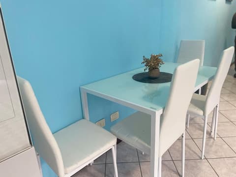 Room Malpensa 7- Servizio Taxi MXP 25 Euro