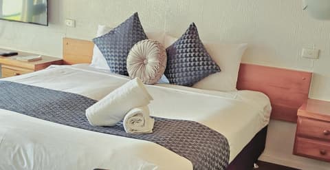 Haruru Falls Retreat