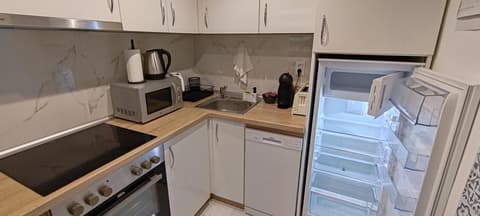 Alexander GuestRooms, 