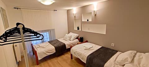 Alexander GuestRooms