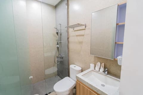 Alyxia 1 Bedroom Apartment in Central Seminyak