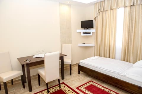 Kemence Csárda és Szálloda