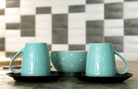 Menta Studios, next to metro station, smart tv