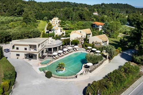 Ohana Hotel