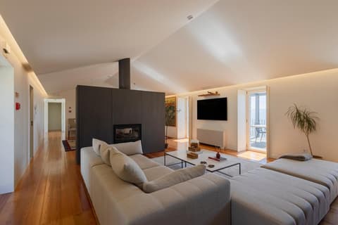 Quinta de Santa Cruz - Douro Land