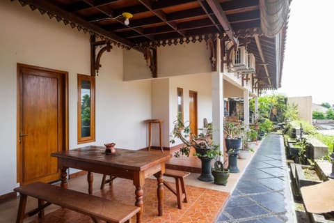 Urbanview Omah Eka Santi by RedDoorz, 