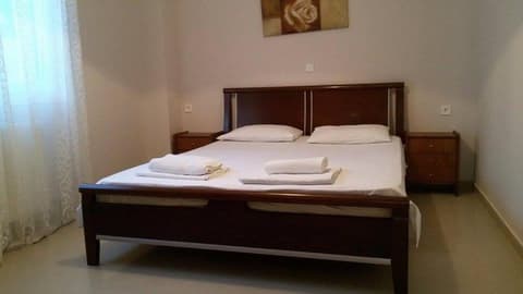 Phaethon Apartments & Studios