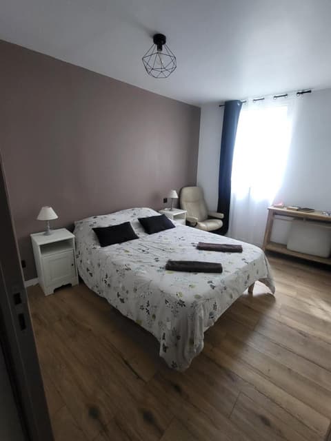 Iago Lodge ,gare et aéroport à proximité