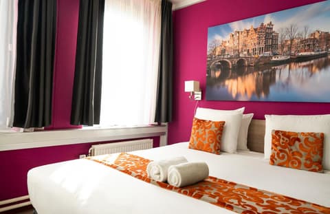 Amsterdam Teleport Hotel - Parking, 